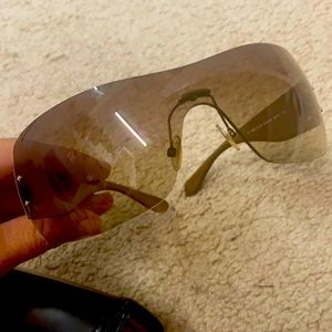 Perfect and stylish Marc Jacoba Sunglasses!